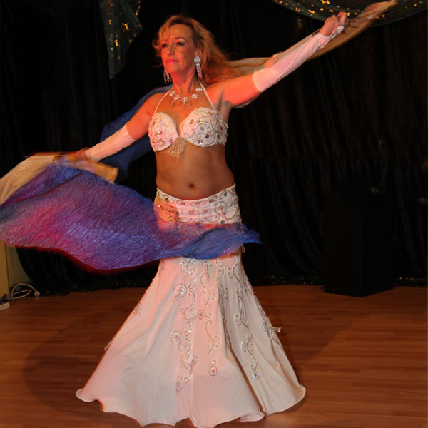 Athin&aacute; beim Studiofest im Dezember 2012