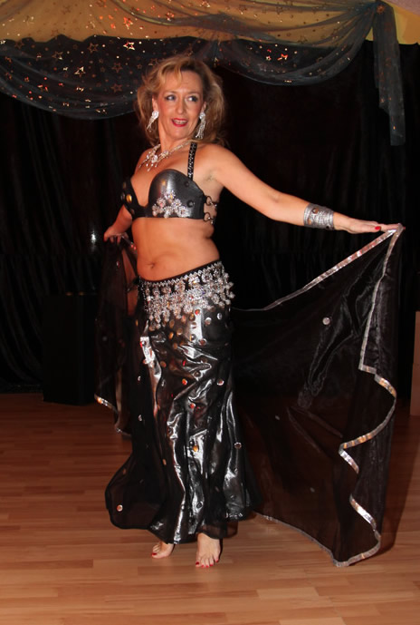 Athin&aacute; beim Studiofest im Dezember 2012